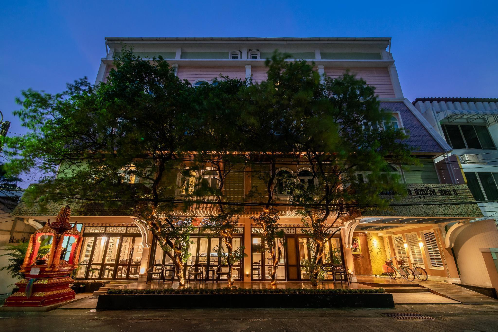 라 프티트 살릴 수쿰윗 8  호텔 방콕 외부 사진